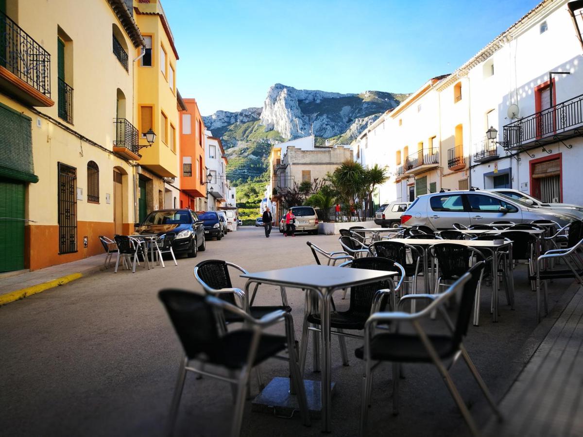 Buhardilla Rustica En La Vall De Gallinera Aparthotel Patró Exteriör bild
